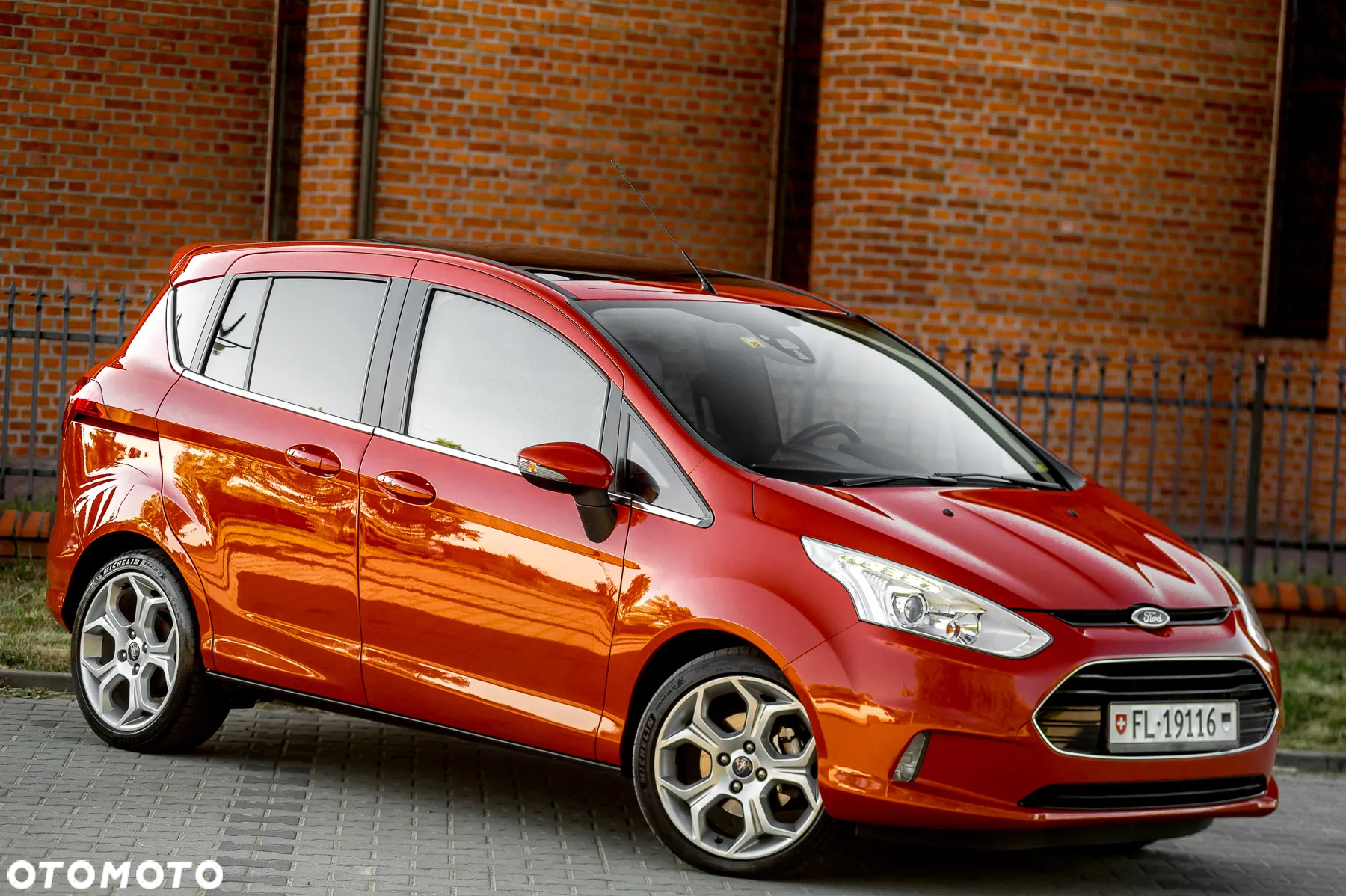 Ford B-MAX 1.0 EcoBoost Titanium X - 3