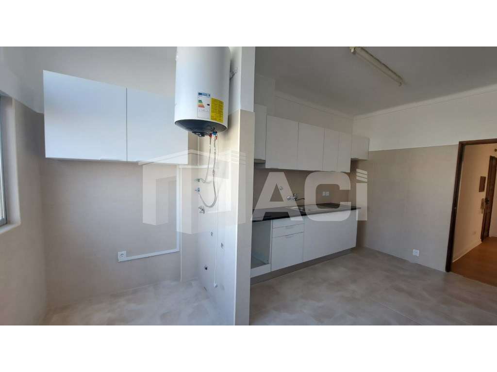 Apartamento T2 - Grande imagem: 4/14