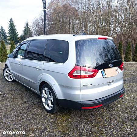 Ford Galaxy 2.0 TDCi Titanium - 13