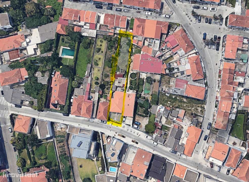 Moradia para reabilitar ou aumentar num lote de 429 m2 em Aldoar - Grande imagem: 5/6