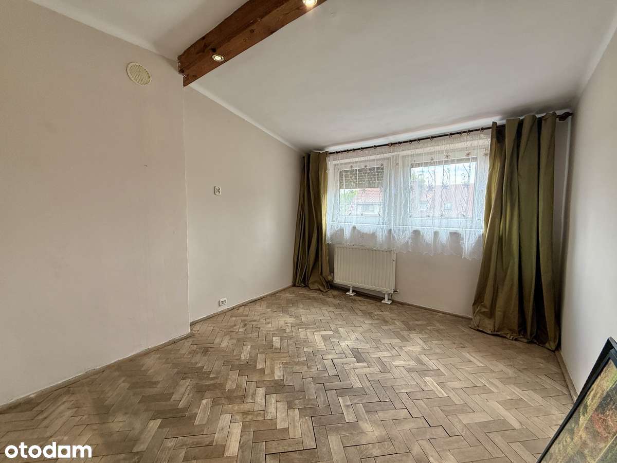 Dom z ogrodem, garaż, działka 827m2 - ul. Norwida-9