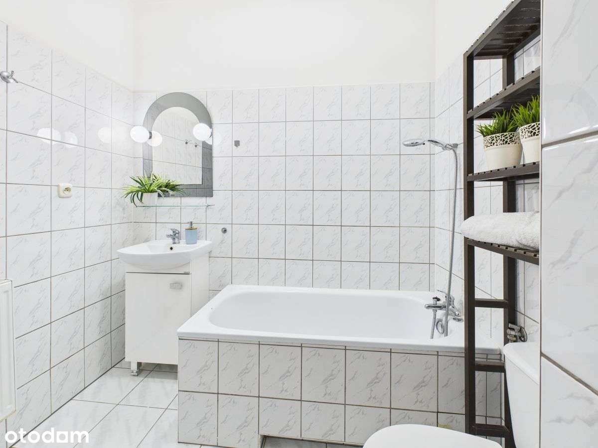 Jasne 2 pokoje z balkonem i panoramą Tarchomina –-11