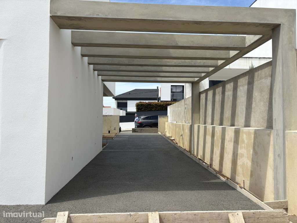 Moradia Nova T4 com Piscina - Cascais-7