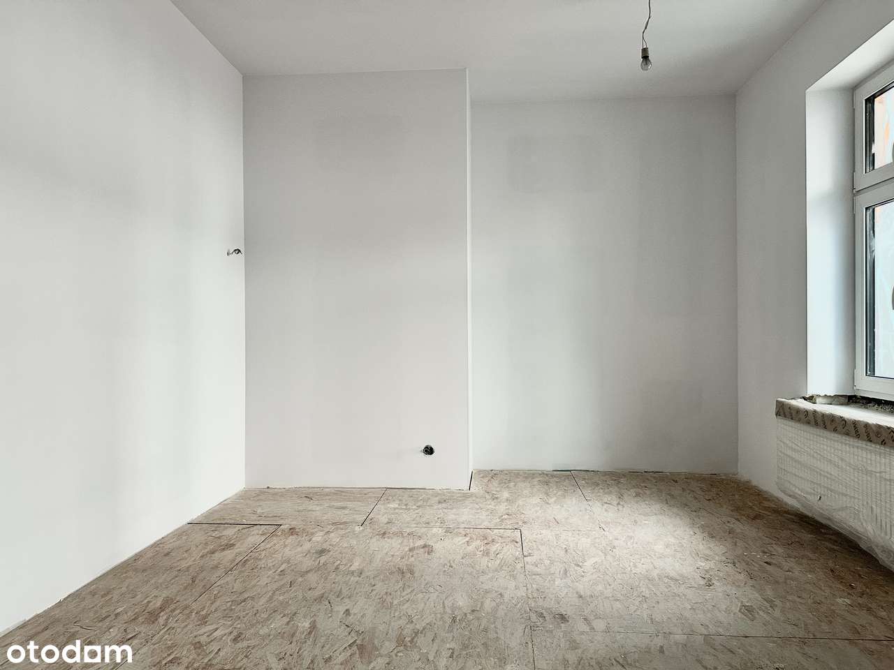 Kawalerka | w sercu Jeżyc | rewitalizowana kamienica-1