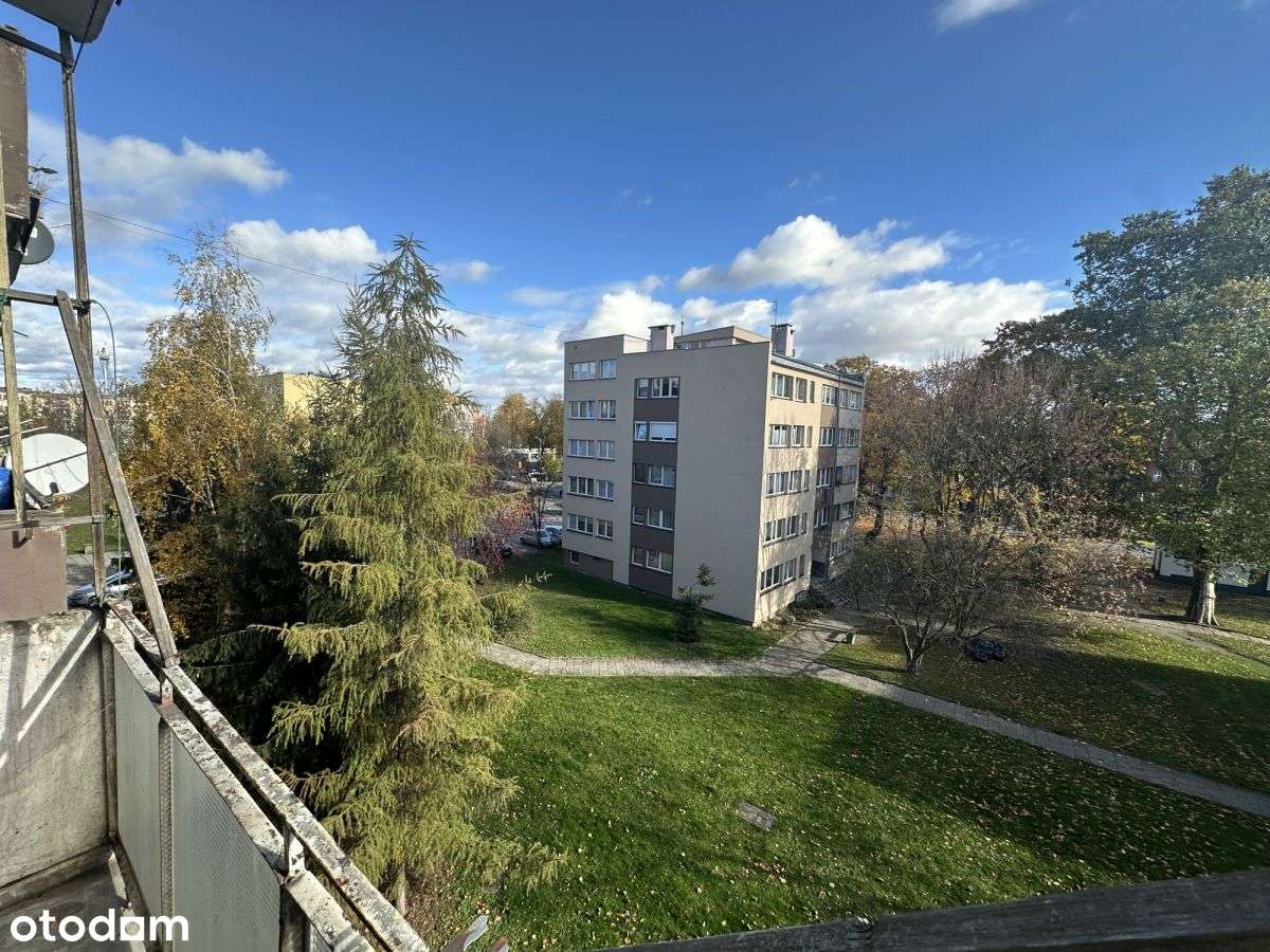 Mieszkanie w Rynku–3 pokoje do własnej aranżacji!-12