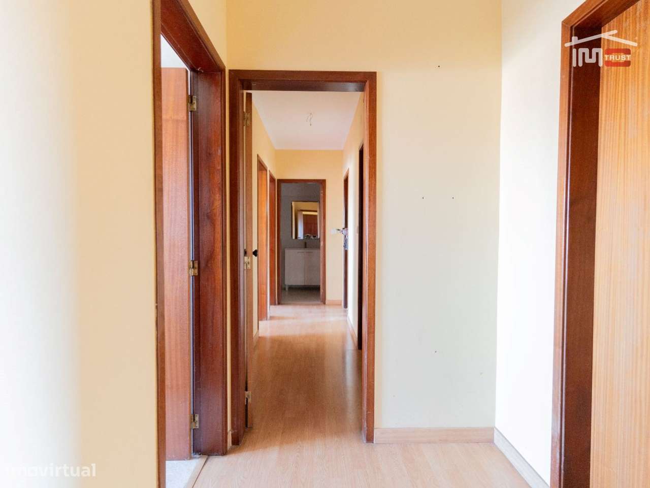 Apartamento T3 Funcional com Excelentes Acessos-18