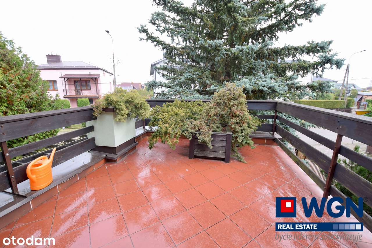 Dom z lokalem użytkowym, 6 pokoi 219,1 m² - Suwałki, ul. Olszowa-16