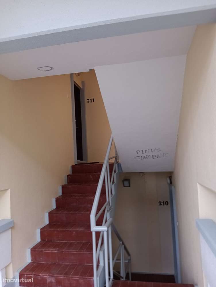 Apartamento T1 Troia Mobilado Vende-se - Grande imagem: 4/22
