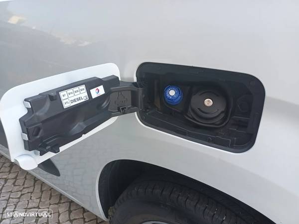 Citroën Berlingo 1.5 BlueHDI 3 Lugares GPS - 45