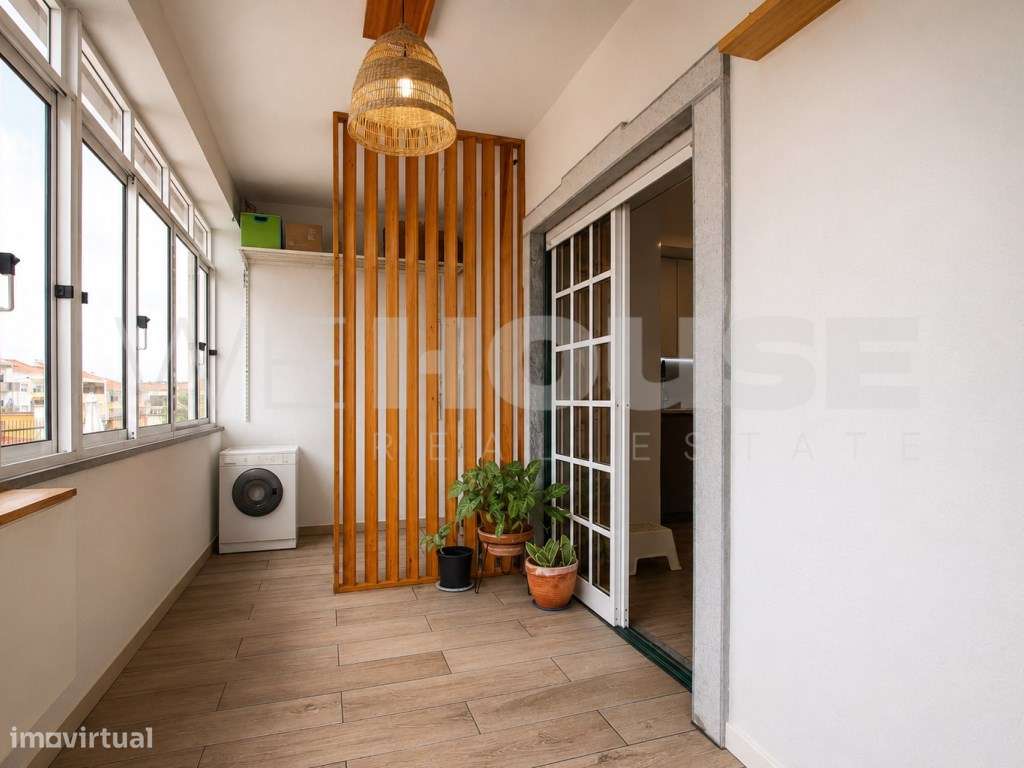 Oásis Urbano: Moradia T3 com Piscina e Potencial para T1 Independente-18