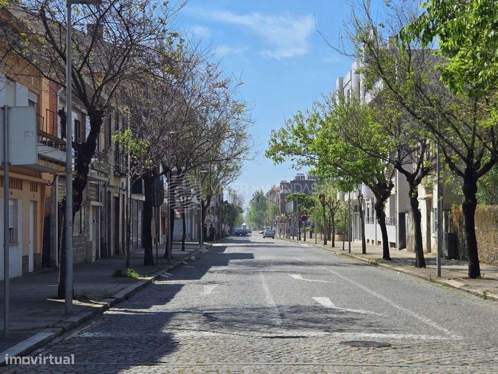 Andar de moradia totalmente remodelado | Terraço | Espinho | Junto ...-46