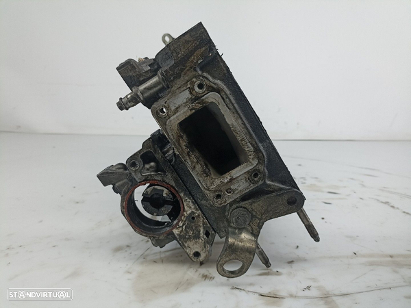 Colaça / Cabeça De Motor Ford Fiesta V Van - 3