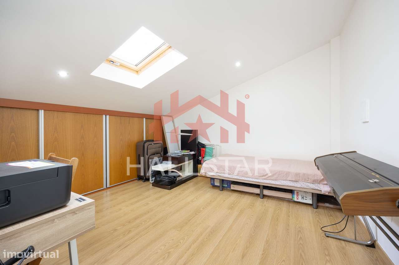 Apartamento T2+1 Duplex / Casal dos Matos-10