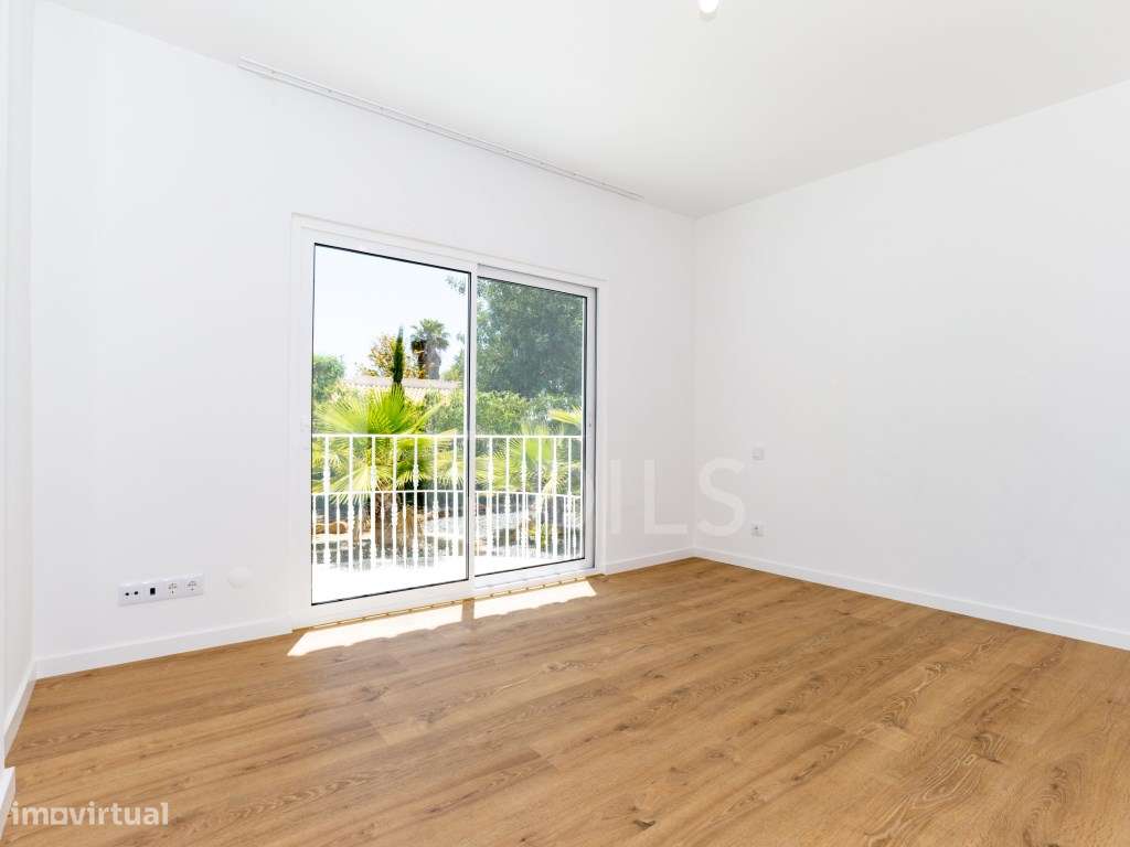 Moradia T4 com piscina em Vilamoura, Algarve-28