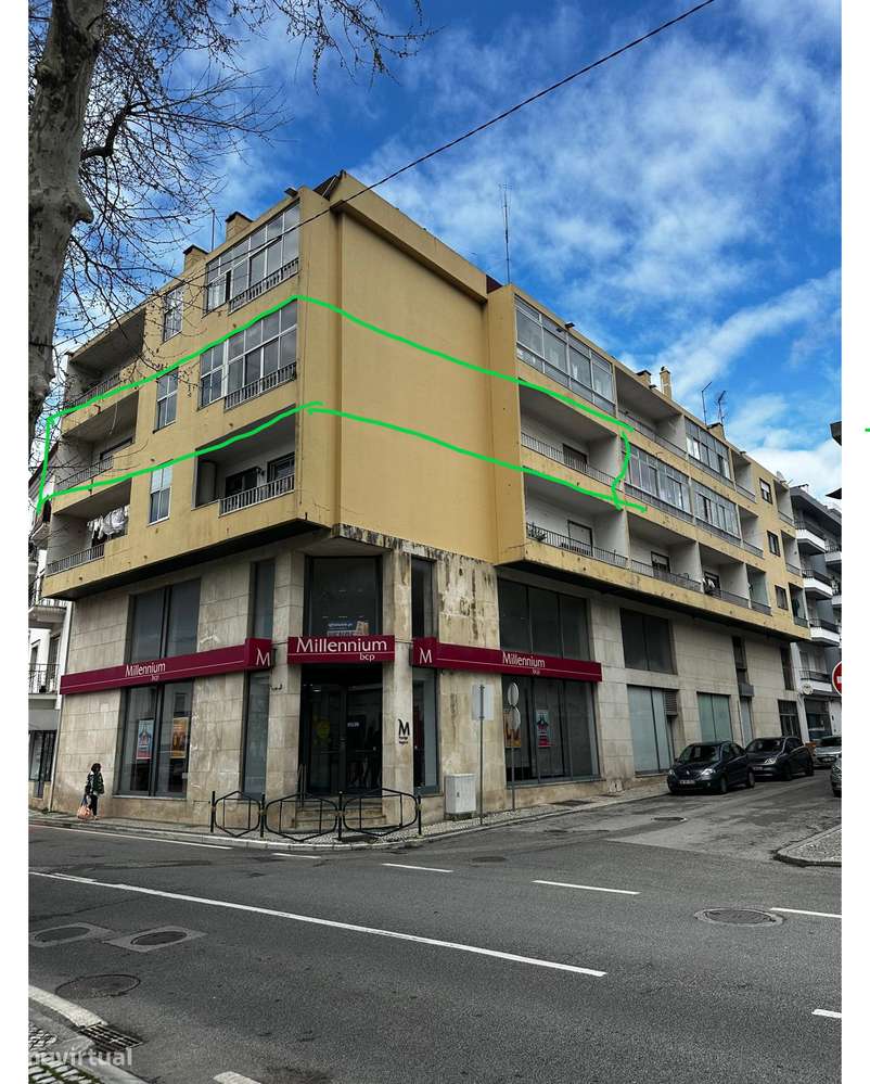 Apartamento t4 à venda na Rua Engenheiro Adelino Amaro Costa, 1 n - Grande imagem: 2/11