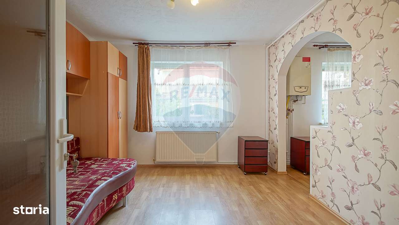 Apartament 2 camere renovat, central, Zona ISR, Râșnov - Imagine principală: 5/17