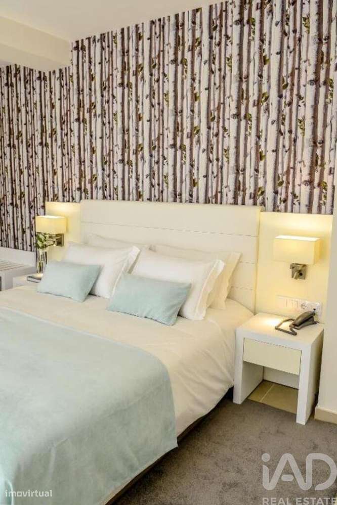 Loja / Estabelecimento Comercial em Nazaré de 4800000,00 m2 - Grande imagem: 4/20