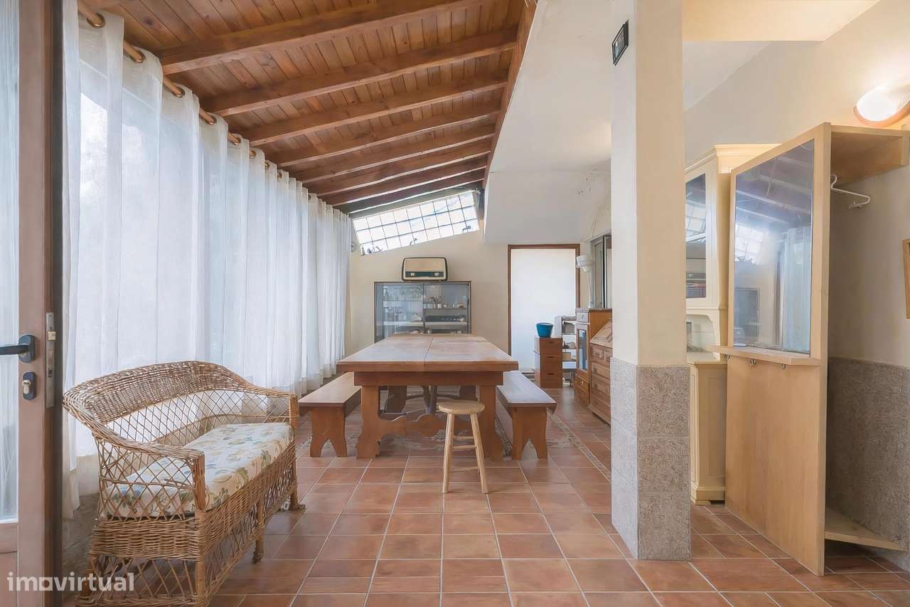 Moradia T8 na Póvoa do Varzim | Oportunidade de Investimento com...-45