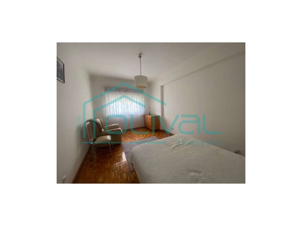 Apartamento T3 à venda em Alverca-11