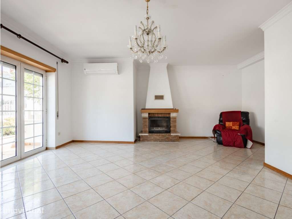 Moradia T4 em São Martinho do Bispo, Coimbra-15