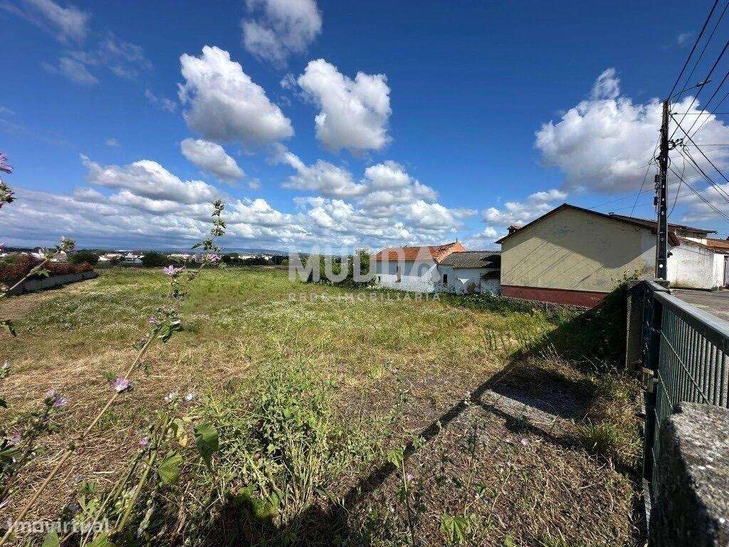 Terreno Rústico com Potencial de Construção – Perto do Centro de Estar - Grande imagem: 4/5