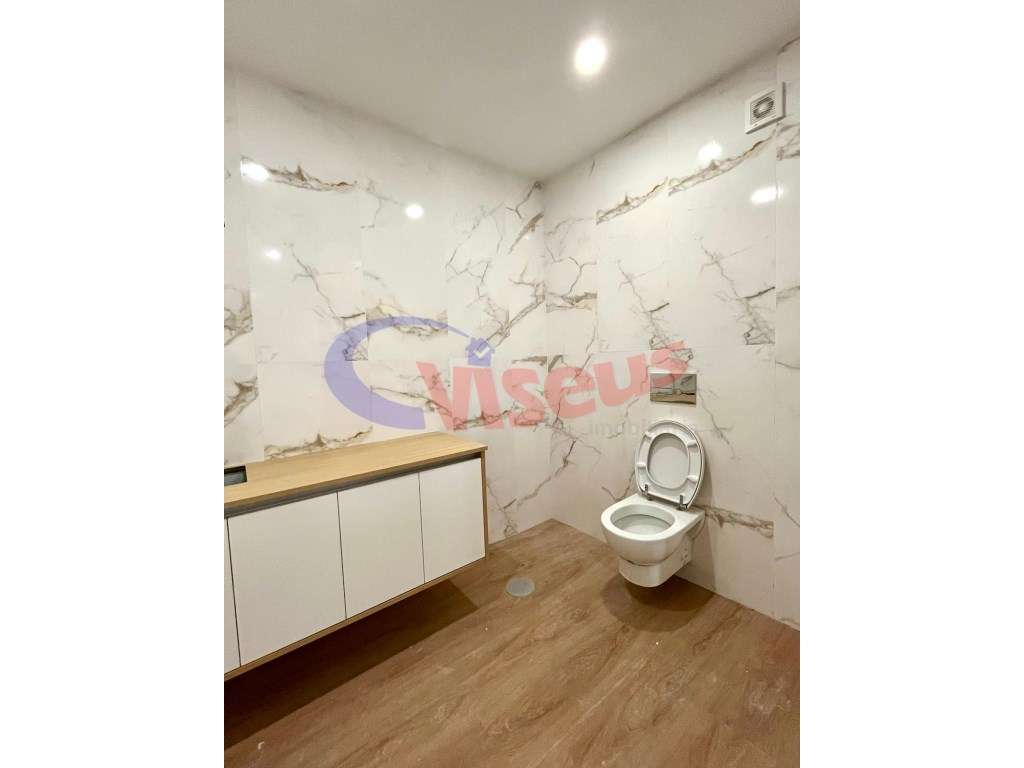 Apartamento T2 Avenida Santo Ovídio-19