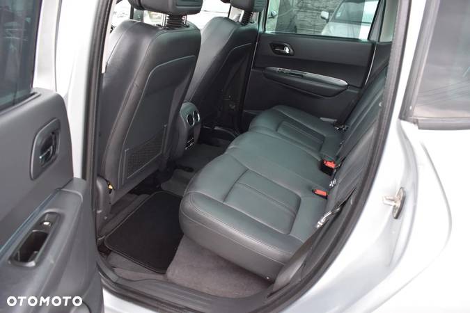 Peugeot 3008 2.0 HDi Premium - 8