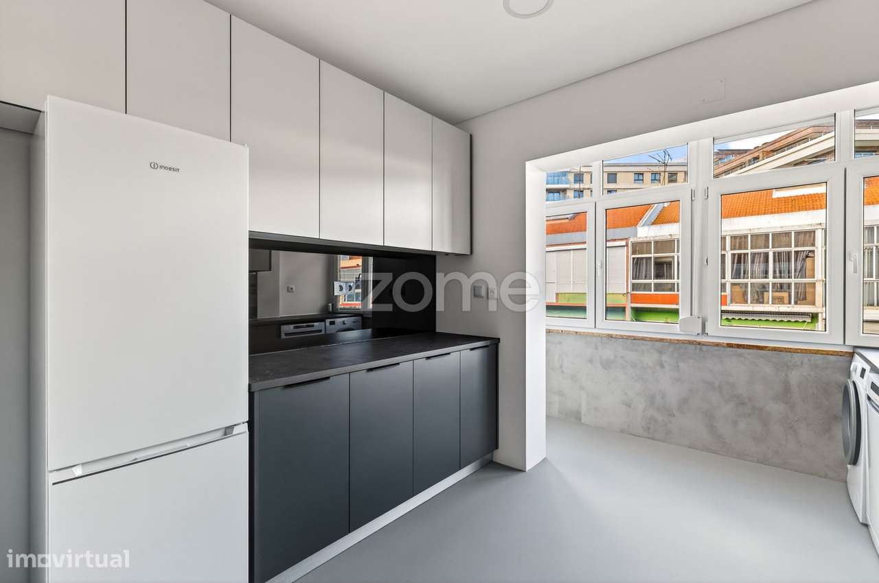 Apartamento T2 junto ao Metro de Odivelas - Grande imagem: 3/22