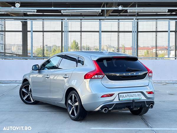 Volvo V40 T3 Geartronic RDesign - 2