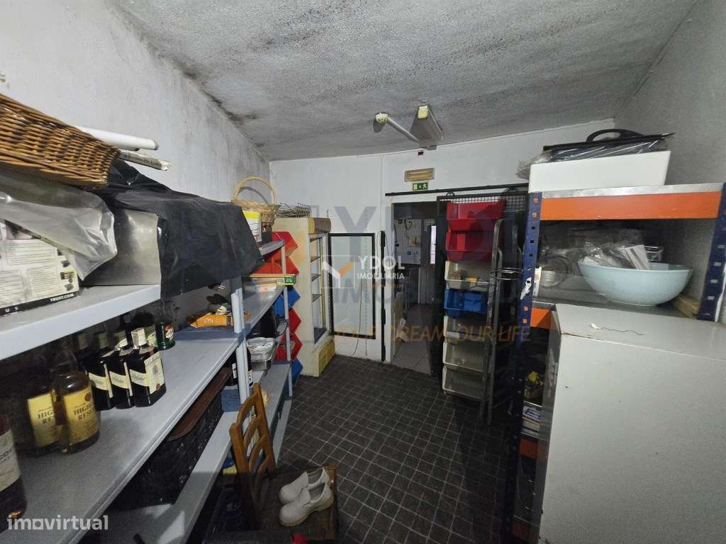 Loja Venda em Quinta do Anjo,Palmela-15