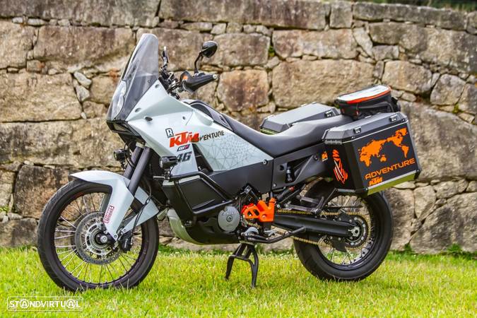 KTM Adventure - 5