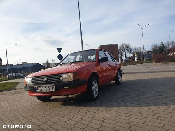 Ford Escort 1.1 L - 7