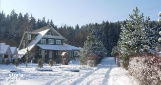 Proprietate agroturistică de vânzare - Agapia, 380.000 Euro - Imagine principală: 2/12