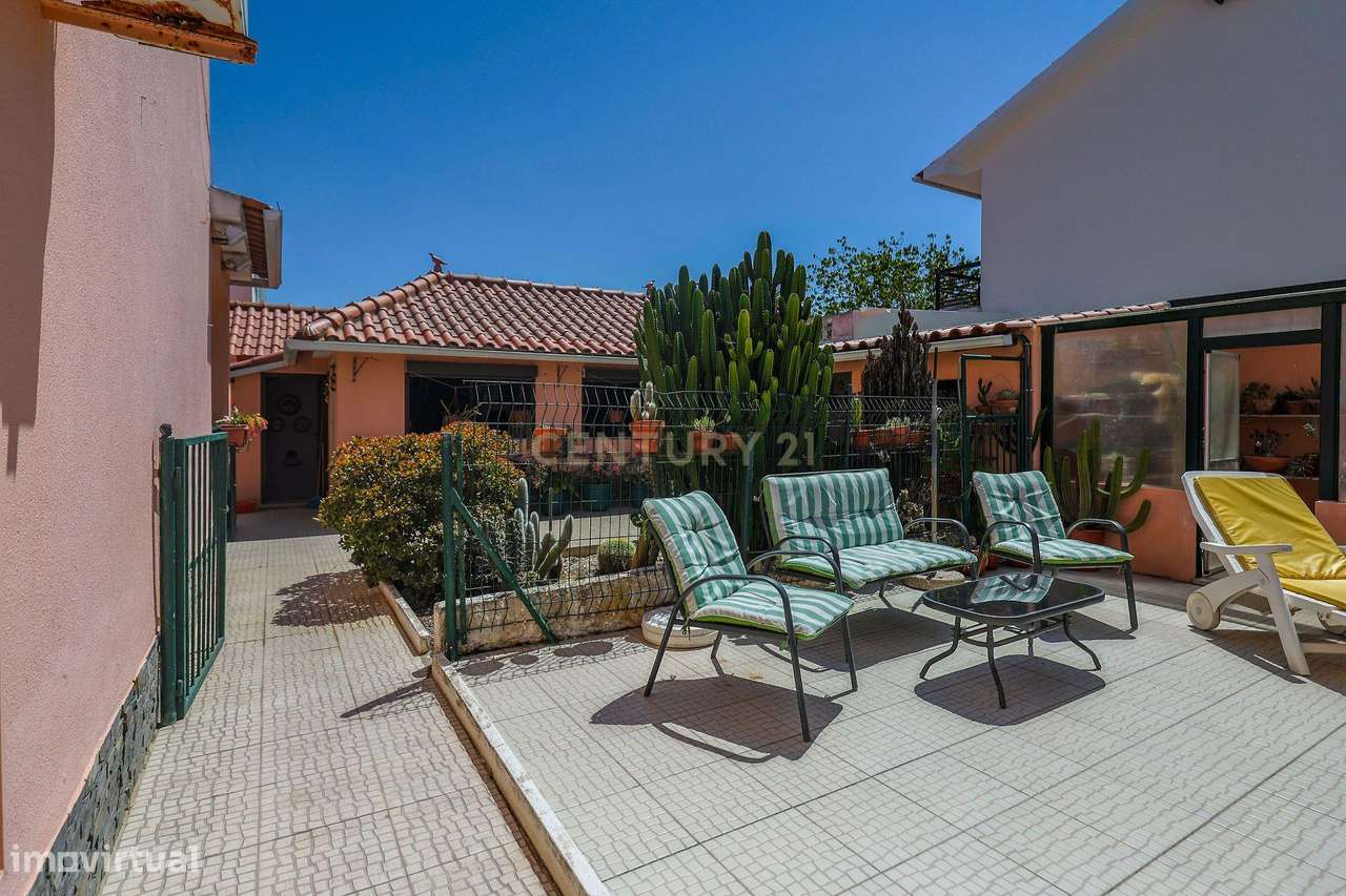 Moradia T4 com piscina - Grande imagem: 4/32