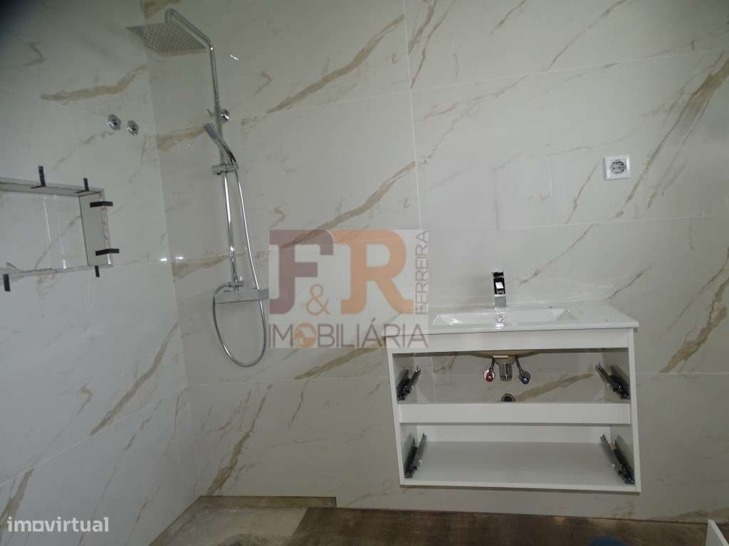 Moradia Duplex T3 Semi-Pronta!Pinhal General Fernão Ferro-9