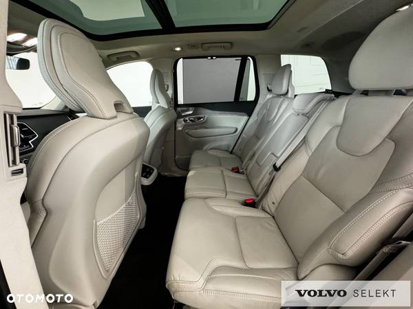 Volvo XC 90 - 20