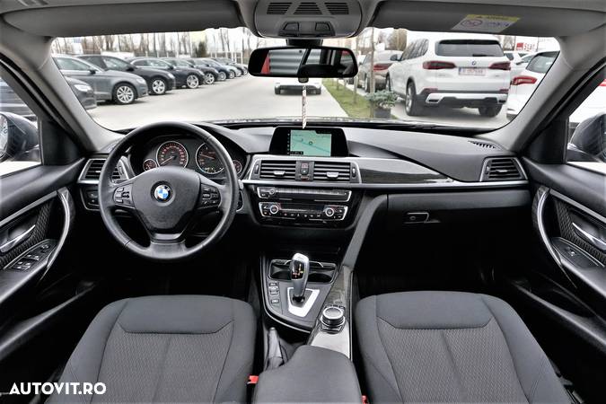 BMW Seria 3 320d xDrive AT - 8