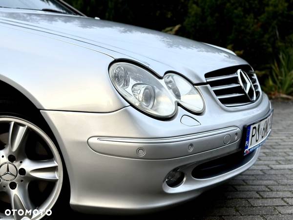 Mercedes-Benz CLK 320 - 4