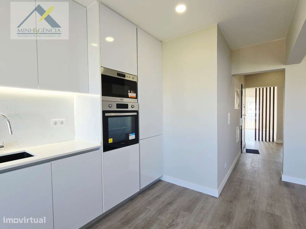 Apartamento T3 remodelado na Algodeia em Setúbal-6
