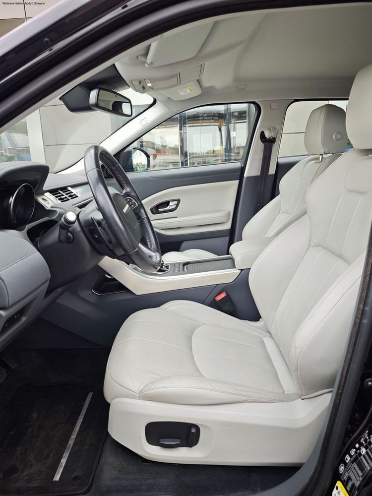 Land-Rover Range-Rover-Evoque 2.0 D180 MHEV Se 180 KM — zdjęcie 2