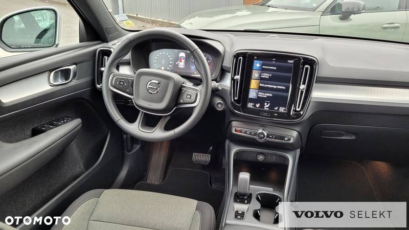 Volvo XC 40 - 16