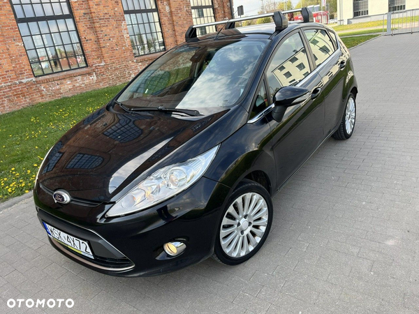 Ford Fiesta - 12