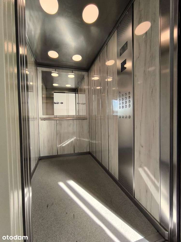 Balkon| Winda| Piwnica| po remoncie-16