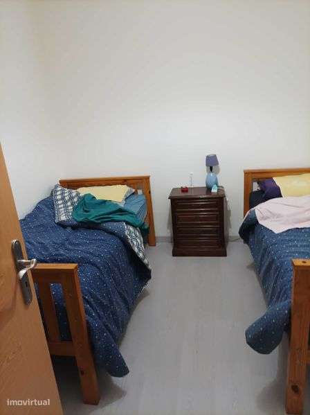 moradia completamente remodelada - Grande imagem: 4/9