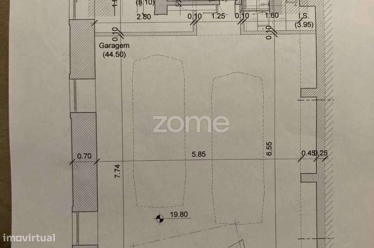 Prédio com 2 apartamentos independentes, totalmente remodelado-30