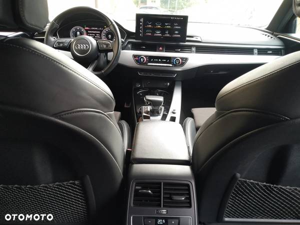 Audi A4 Avant 40 TDI quattro S tronic S line - 16