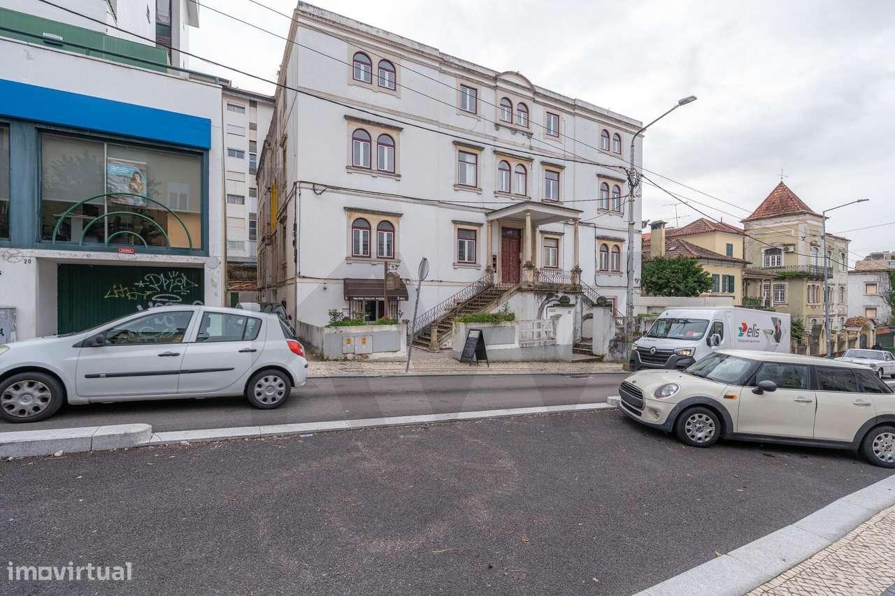 Restaurante no Centro de Coimbra perto de faculdades e Hospitais - Arr - Grande imagem: 3/37