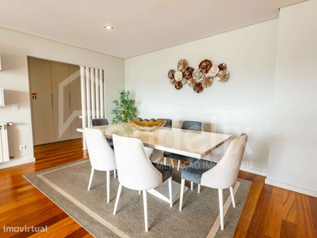 Apartamento T3 com vista rio, para venda no Freixo, Gondomar-8