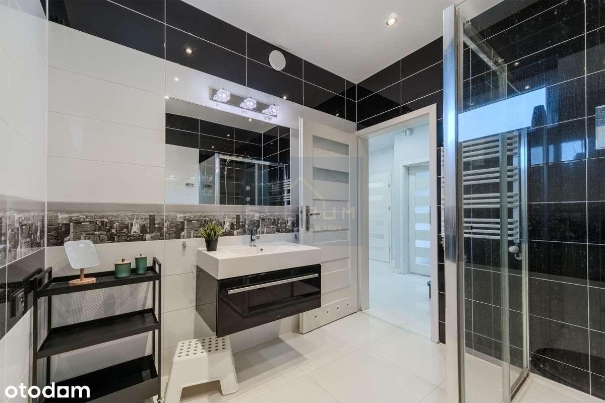 Piękny dom w Krasicach gm. Mstów-7