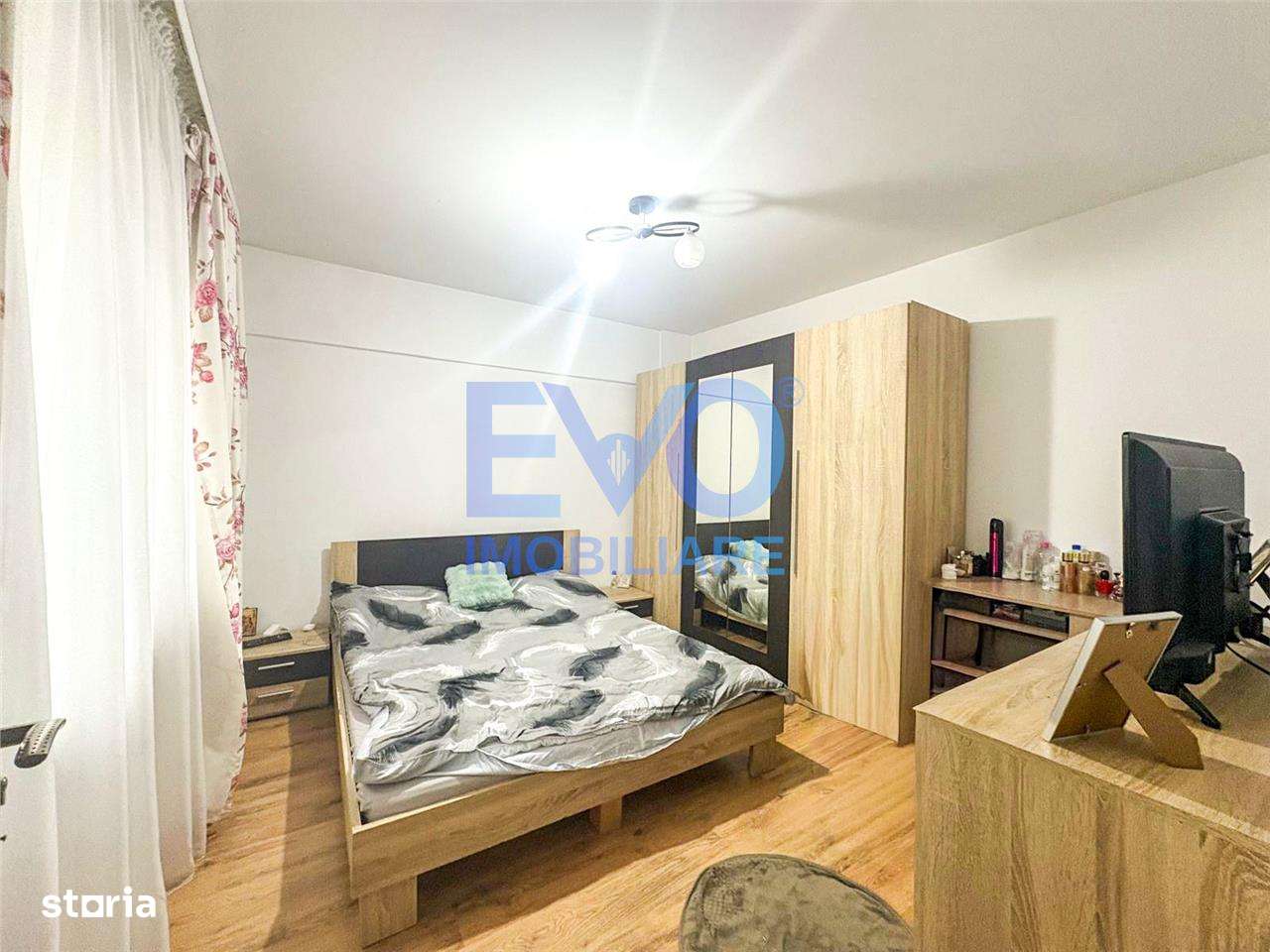 Apartament de vanzare, 2 camere, etaj 1, Podul de Fier, Iasi - Imagine principală: 4/10